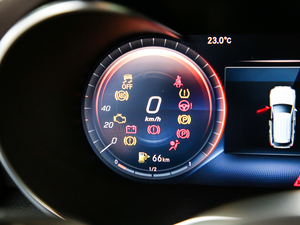 2020GLC 300 L 4MATICӸ п؅^