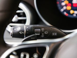 2020GLC 300 L 4MATICӸ п؅^