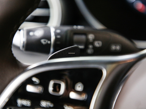 2020GLC 300 L 4MATICӸ п؅^