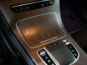 2020GLC 300 L 4MATICӸ п؅^