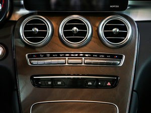 2020GLC 300 L 4MATICӸ {{