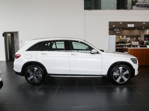 2020GLC 300 L 4MATICA ȣ