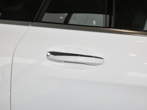 2020GLC 300 L 4MATICA ^