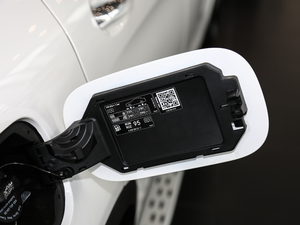 2020GLC 300 L 4MATICA ^