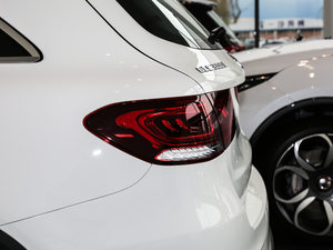 2020GLC 300 L 4MATICA ^