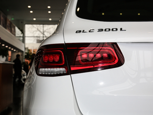 2020GLC 300 L 4MATICA ^