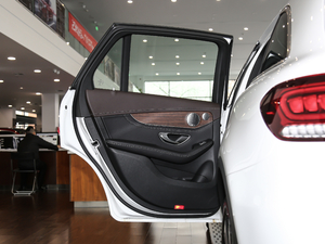 2020款GLC 300 L 4MATIC豪华型 左后车门