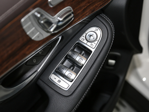 2020GLC 300 L 4MATICA {܇ƅ^(q)	