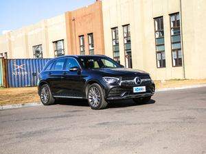 2020GLC 300 L 4MATIC AMG Line w^
