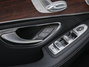 2020GLC 300 L 4MATIC AMG Line g