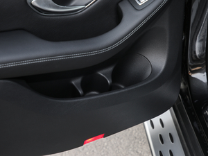 2020GLC 300 L 4MATIC AMG Line g