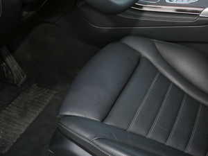 2020GLC 300 L 4MATIC AMG Line g