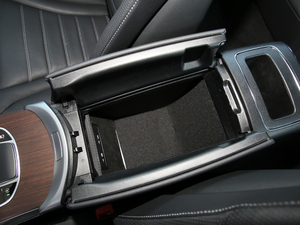 2020GLC 300 L 4MATIC AMG Line g