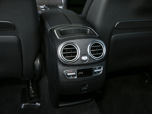 2020GLC 300 L 4MATIC AMG Line g