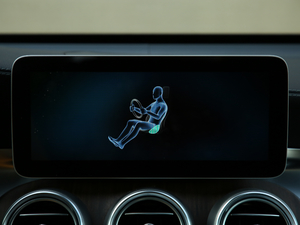 2020GLC 300 L 4MATIC AMG Line п؅^(q)