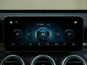 2020GLC 300 L 4MATIC AMG Line п؅^