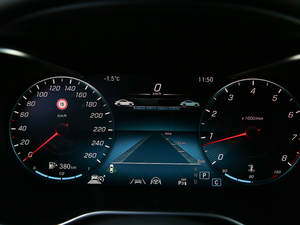 2020GLC 300 L 4MATIC AMG Line п؅^