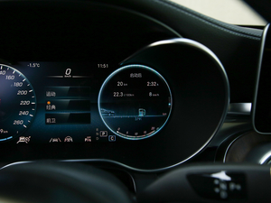 2020GLC 300 L 4MATIC AMG Line п؅^