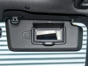 2020款改款 GLC 260 L 4MATIC豪华型 空间座椅