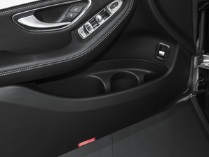 2020款GLC 260 L 4MATIC动感型 前门储物空间