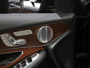 2020Ŀ GLC 300 L 4MATIC AMG-Line g