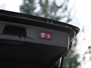 2020Ŀ GLC 260 L 4MATICӸ g