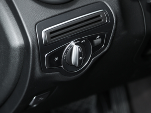 2020Ŀ GLC 260 L 4MATIC(dng) п؅^(q)