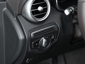 2020Ŀ GLC 260 L 4MATIC(dng) п؅^(q)