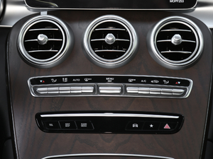 2020款改款 GLC 260 L 4MATIC动感型 空调调节
