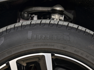 2020Ŀ GLC 300 L 4MATICӸ ݆̥Ʒ