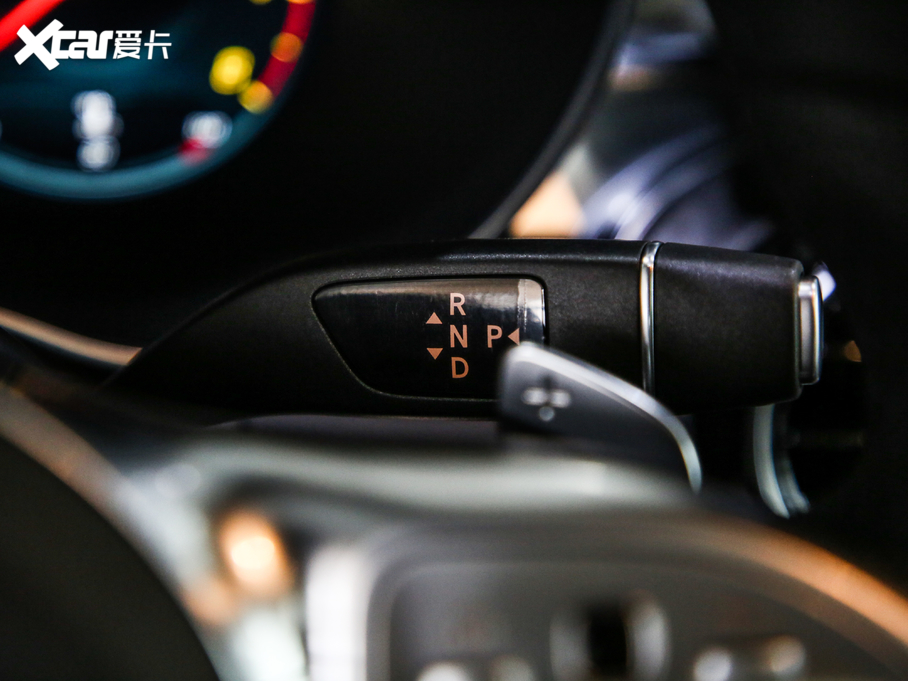 2020��YC�� C 200 L �r����