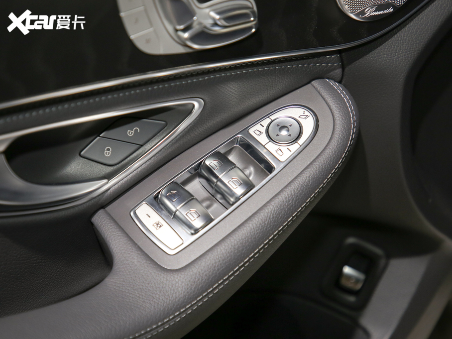 2020YC C 300 L \Ӱ