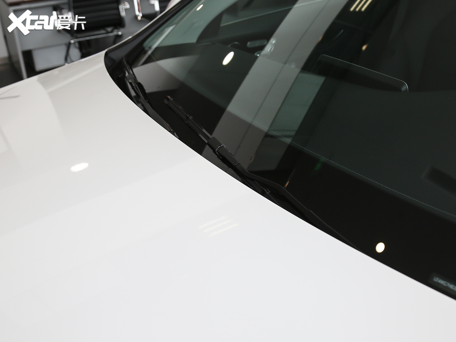 2020YC C 260 L \(yn)Ӱ