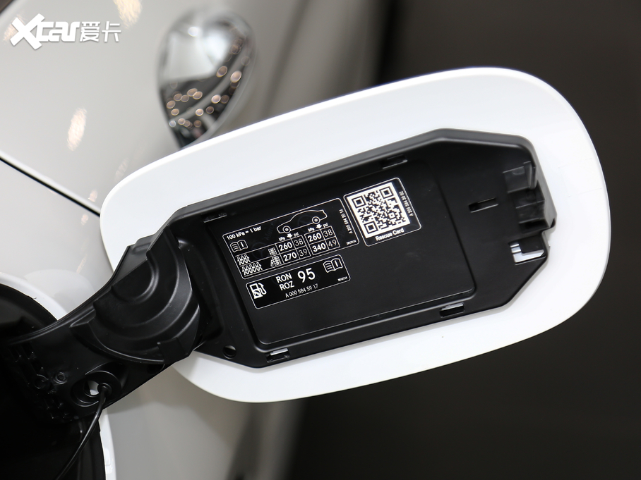 2020YC C 260 L \Ӱ