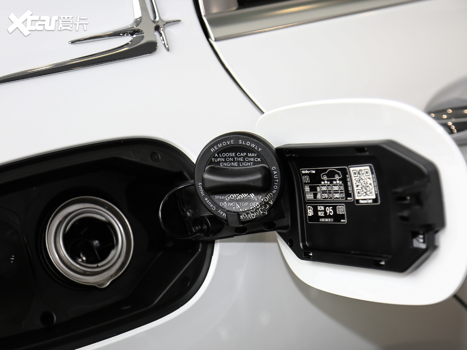 2020YC C 260 L \Ӱ