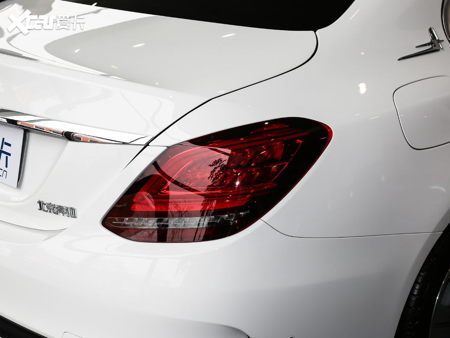 2020YC C 260 L \Ӱ