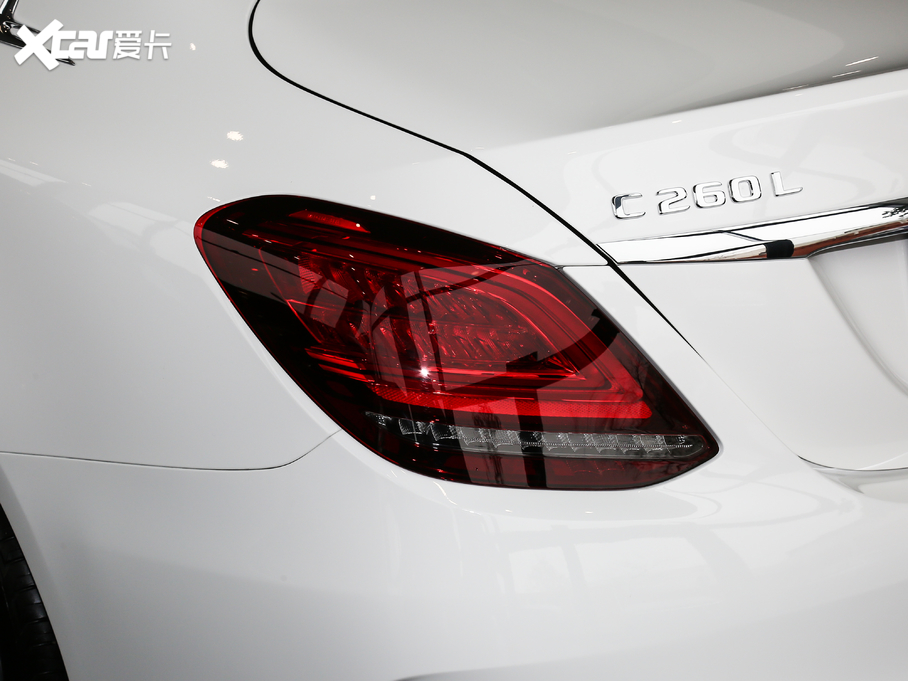 2020YC C 260 L \Ӱ