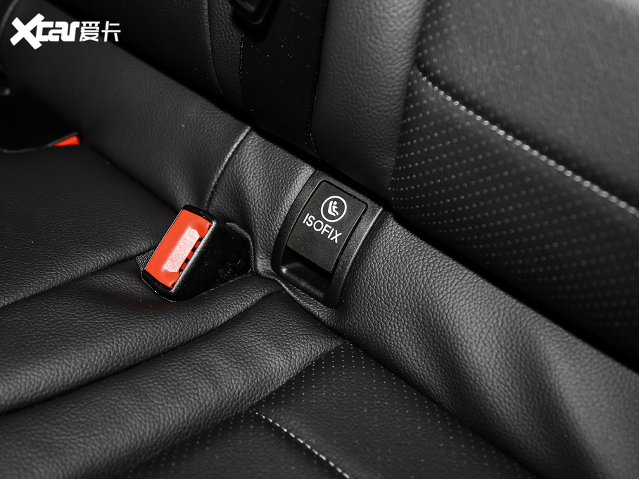 2020YC C 260 L \Ӱ