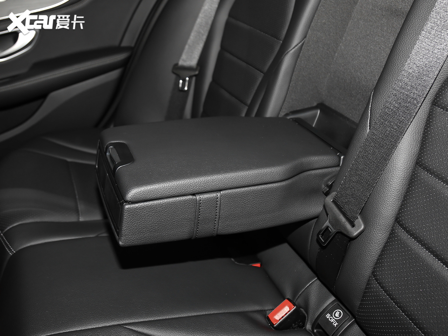 2020YC C 260 L \Ӱ