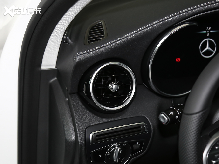 2020YC C 260 L \Ӱ