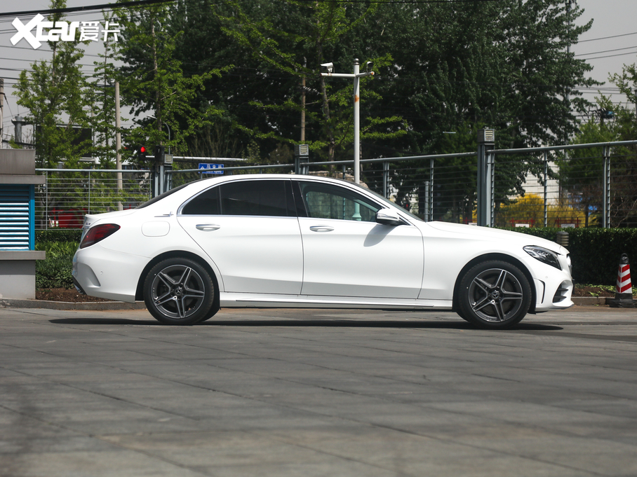 2020YC Ŀ C 260 L \Ӱ 4MATIC