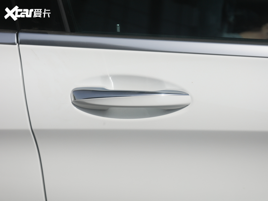 2020YC Ŀ C 260 L \Ӱ 4MATIC