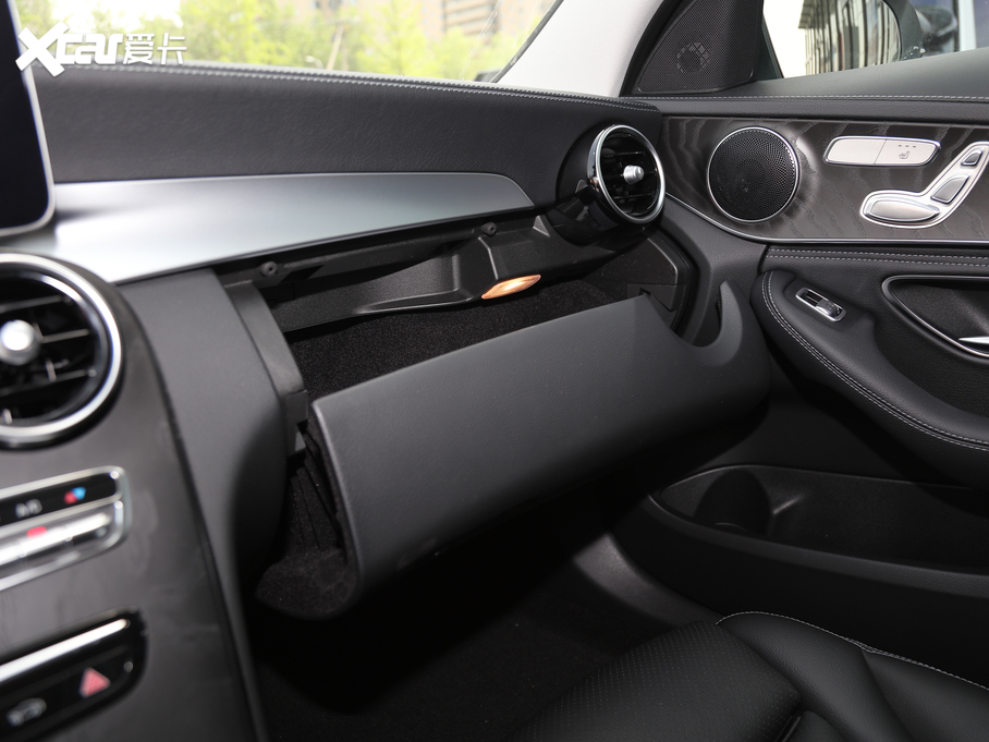 2020YC Ŀ C 260 L \Ӱ 4MATIC