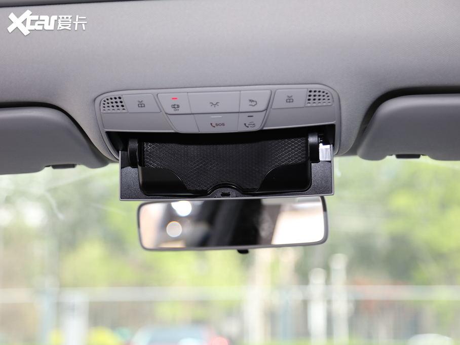 2020YC Ŀ C 260 L \Ӱ 4MATIC