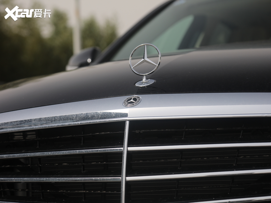 2020YC Ŀ C 260 L