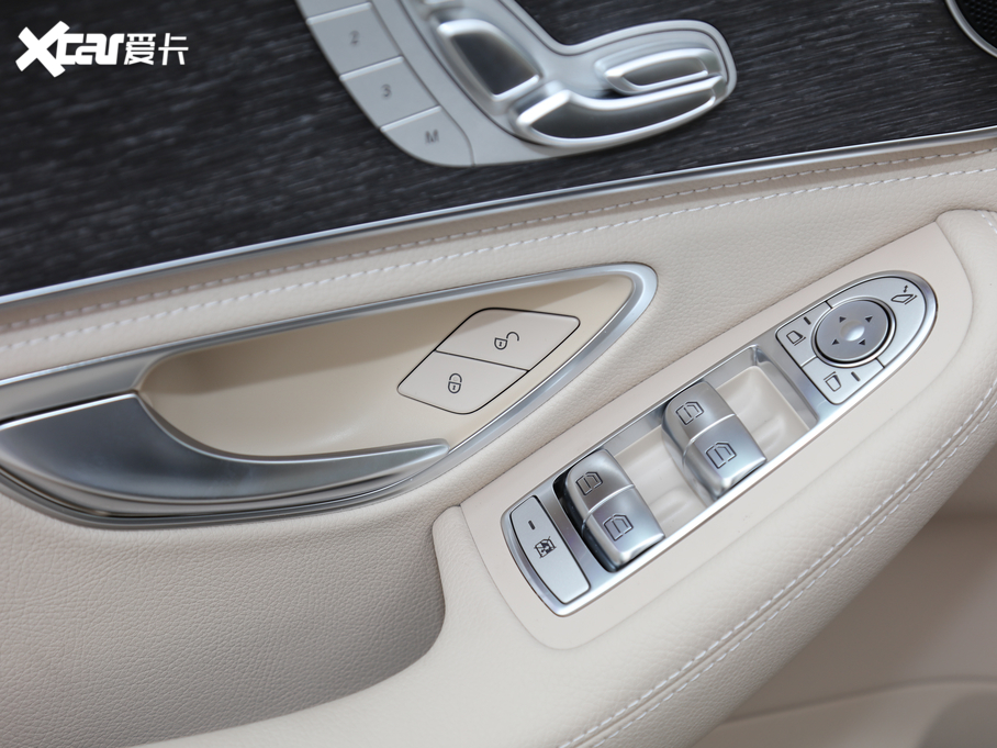 2020YC Ŀ C 260 L