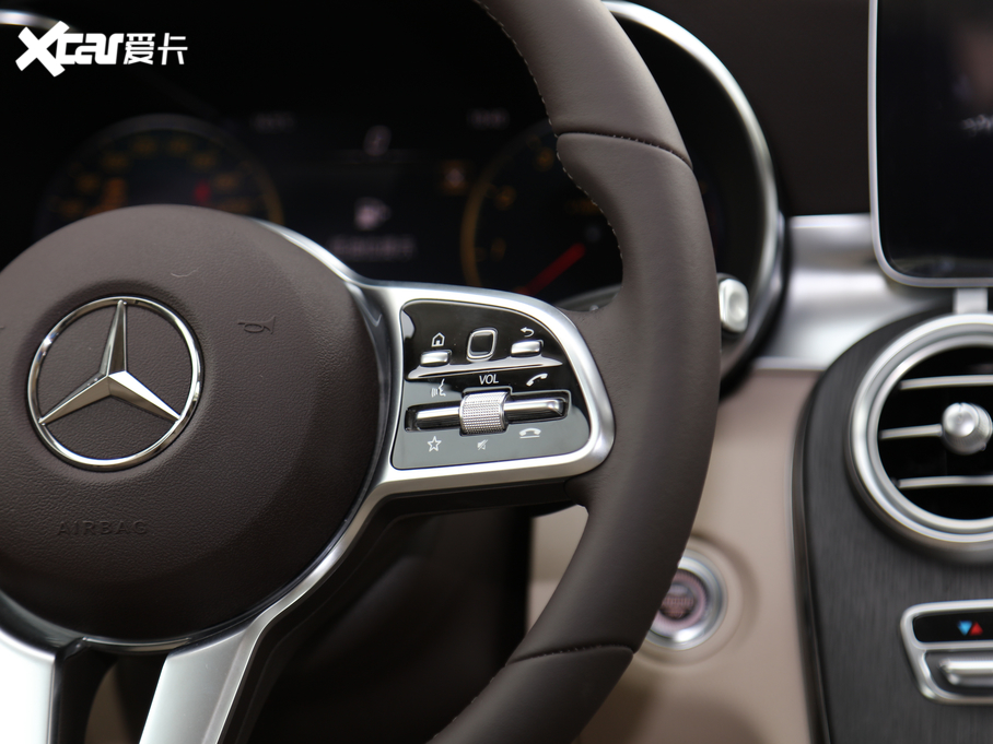 2020YC Ŀ C 260 L