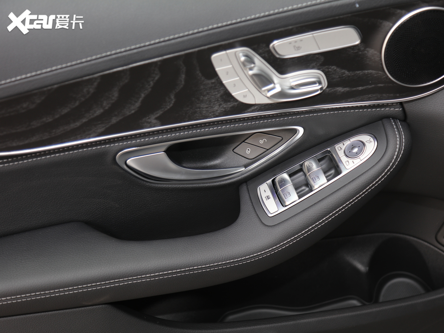 2020YC Ŀ C 260 L \Ӱ