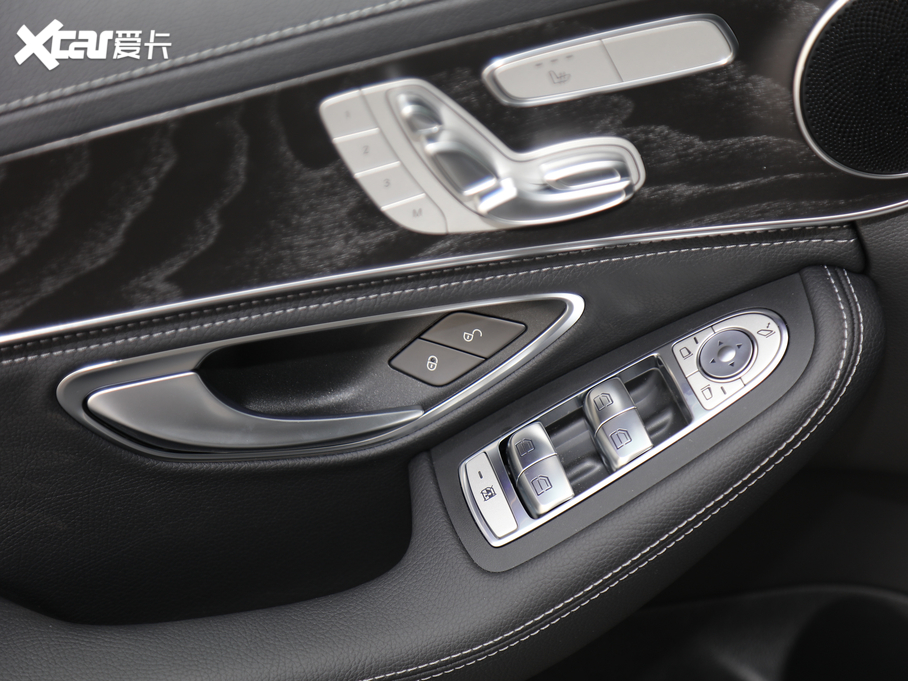 2020YC Ŀ C 260 L \Ӱ