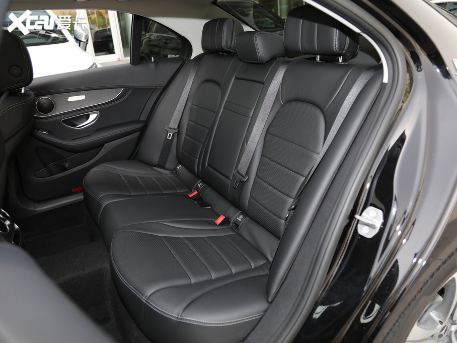 2020YC Ŀ C 260 L \Ӱ